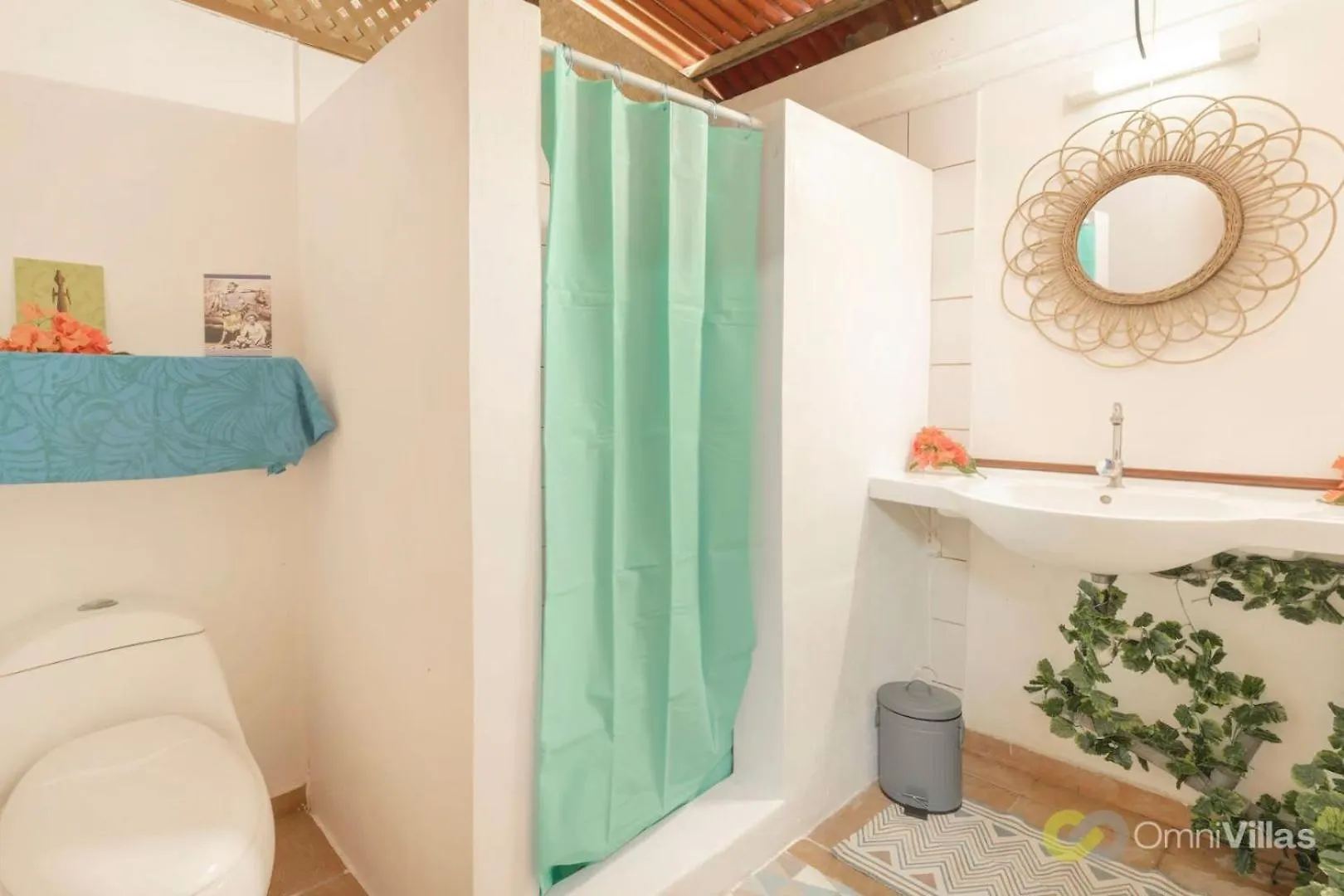 Room 3 - Secluded Rustic Bungalow By Tipaniers Beach Iumaru Francia Polinézia