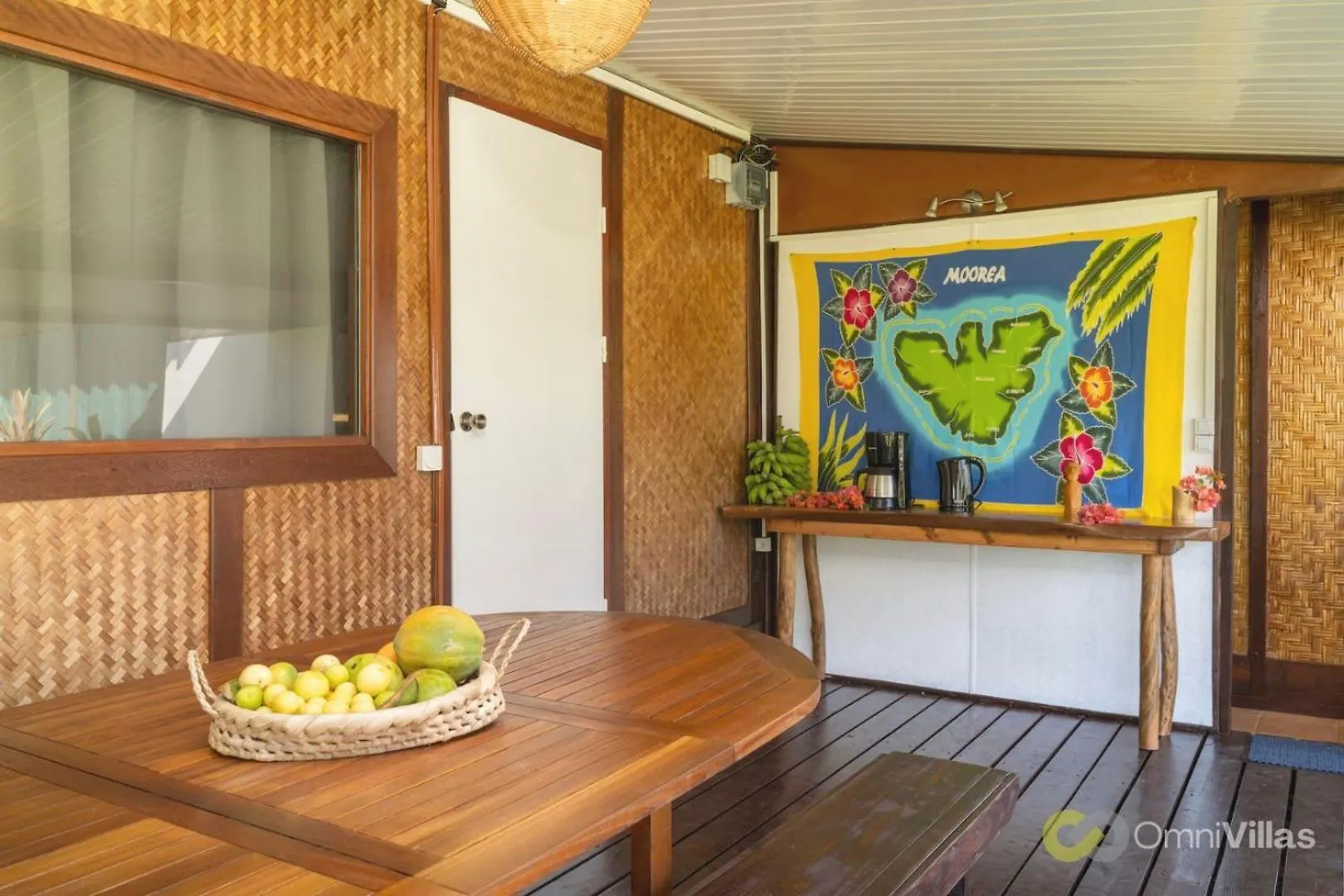 Room 3 - Secluded Rustic Bungalow By Tipaniers Beach Iumaru Apartman