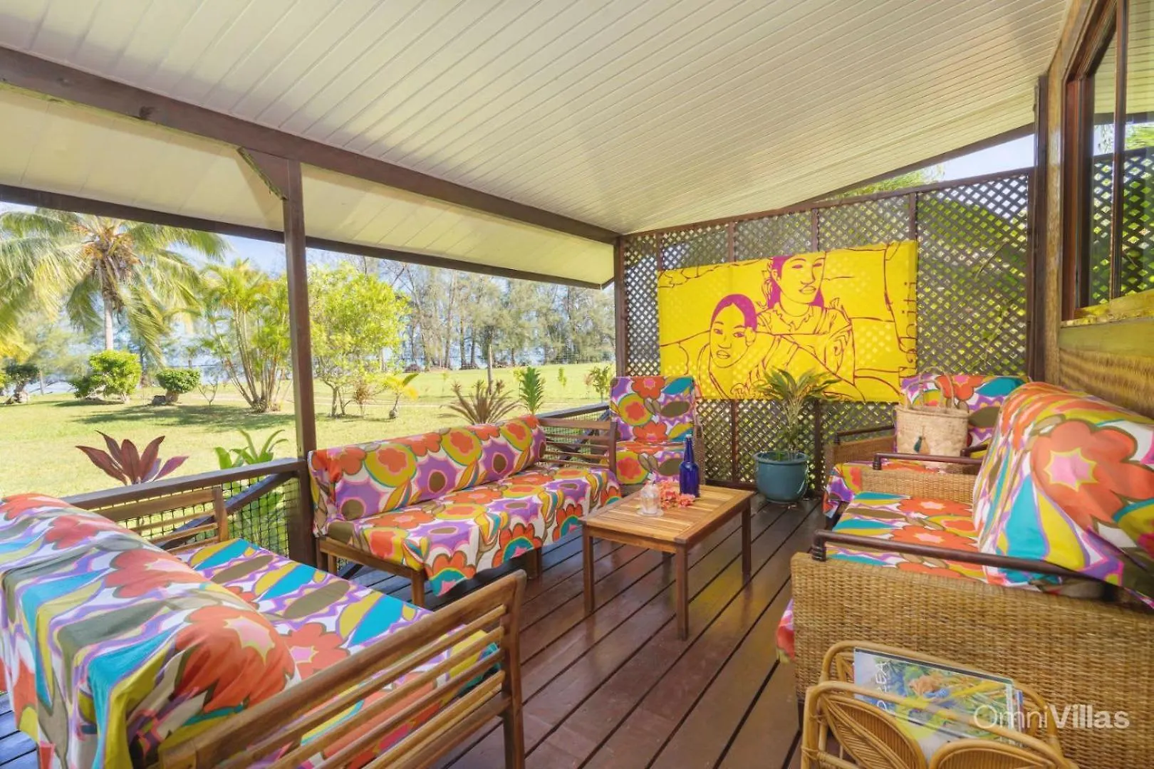 Room 3 - Secluded Rustic Bungalow By Tipaniers Beach Iumaru Apartman